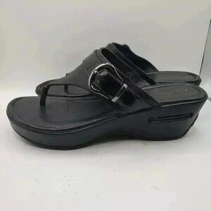 Cole Haan Women’s Leather Black Sandals Thongs Size 7.5B NikeAir Side Buckle NUC